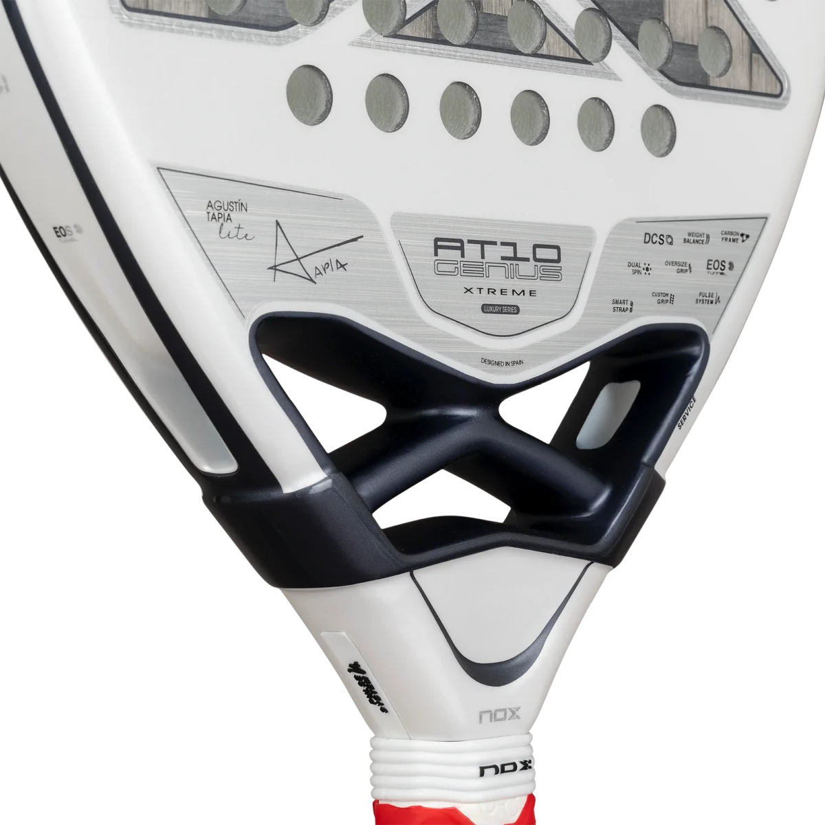 nox-at10-genius-12k-lite-2026-padelschlaeger-agustin-tapia-4