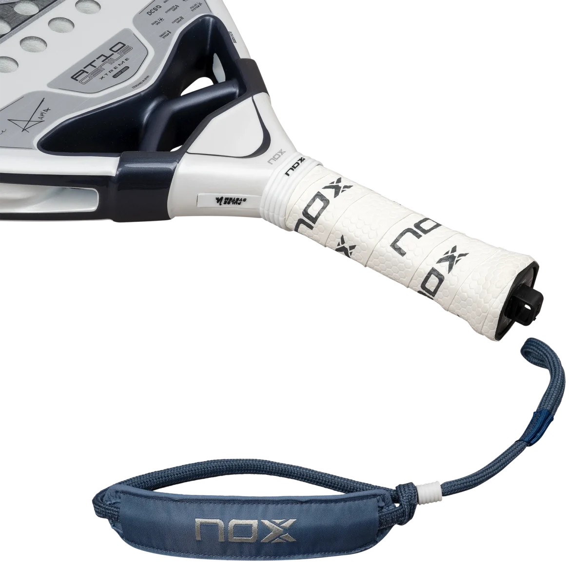 nox-at10-genius-12k-lite-2026-padelschlaeger-agustin-tapia-8