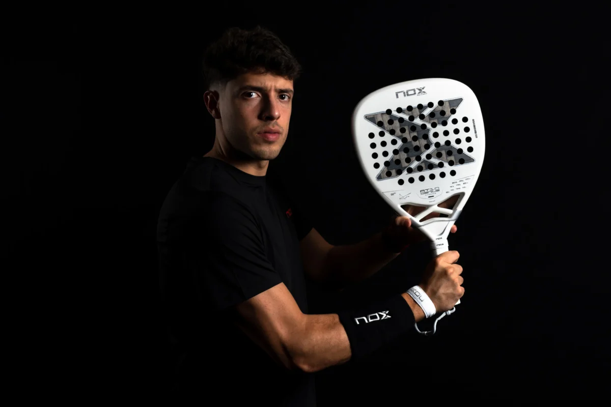 nox-at10-genius-attack-12k-2026-padelschlaeger-agustin-tapia-3-scaled